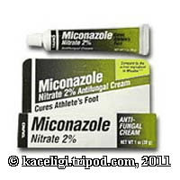 miconazole nitrate use in children